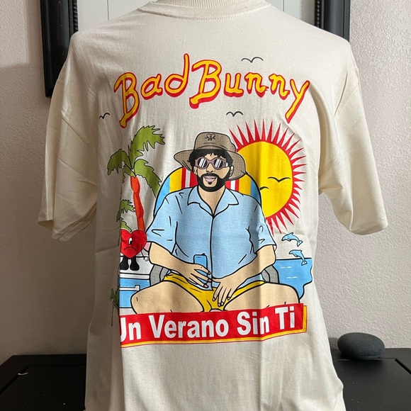 Bad bunny T-shirt short sleeve crew neck - Picture 2 of 2
